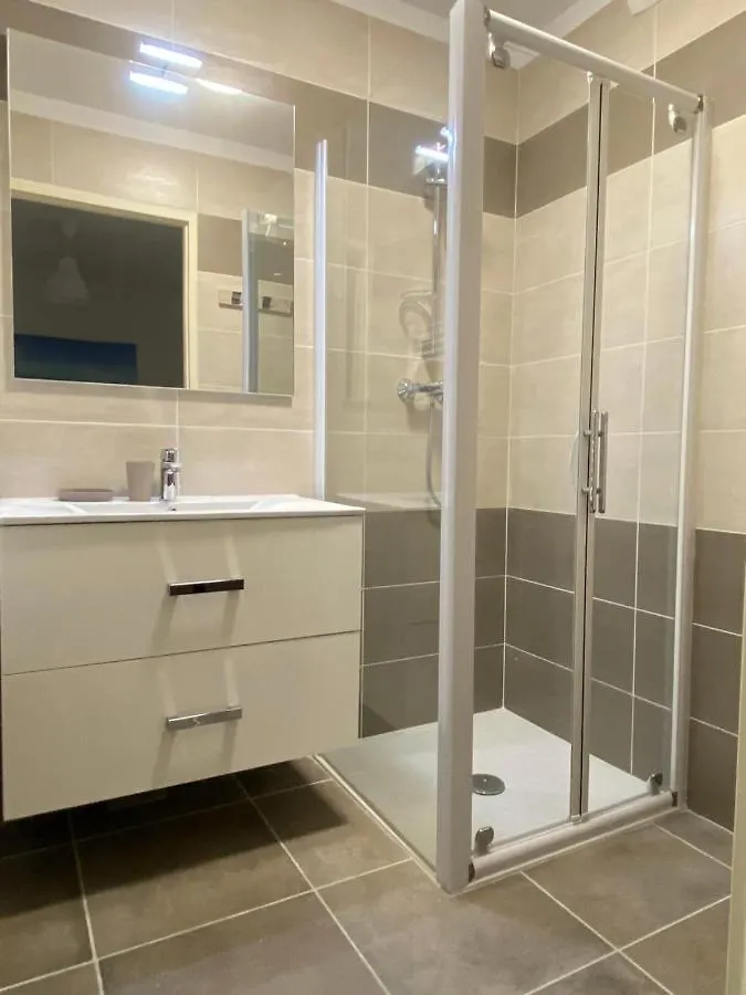 Appartement 3 Chambres Le Baia Sainte-Maxime 0*,